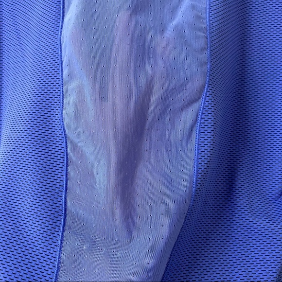 Lolë Zaire Top - Picture 7 of 7